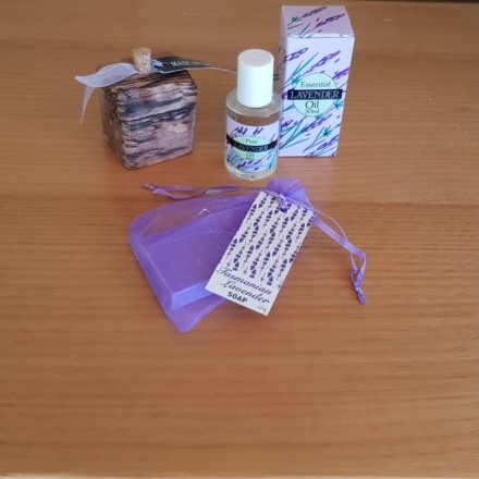 Tasmanian Myrtle Scent Pot, Lavender Soap, Essential Oil